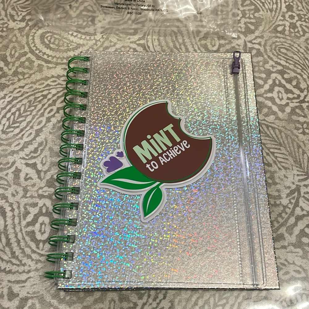 NEW Girl Scouts Cookie‎ Incentive Mint To Achieve Journal with Pouch